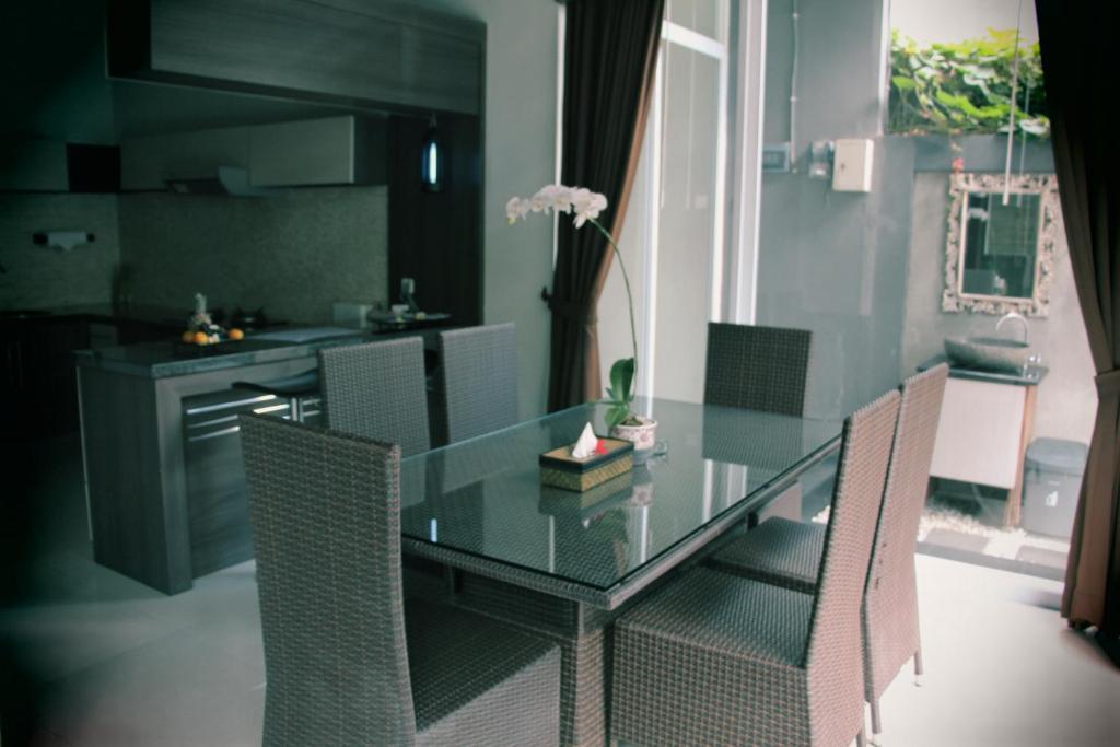 The Nakula Villas Kuta  Bilik gambar